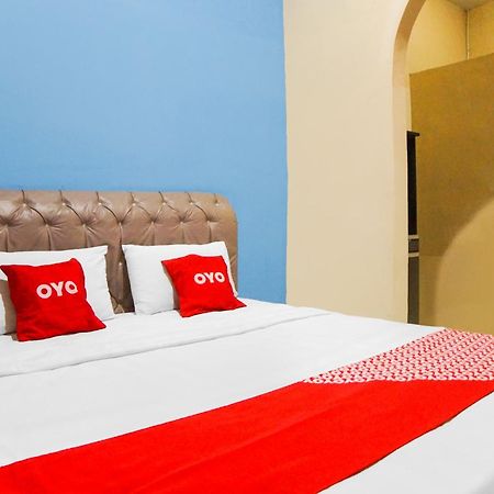 Oyo 92076 Sky Residence Cengkeh Medan Luaran gambar