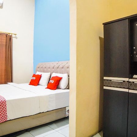 Oyo 92076 Sky Residence Cengkeh Medan Luaran gambar