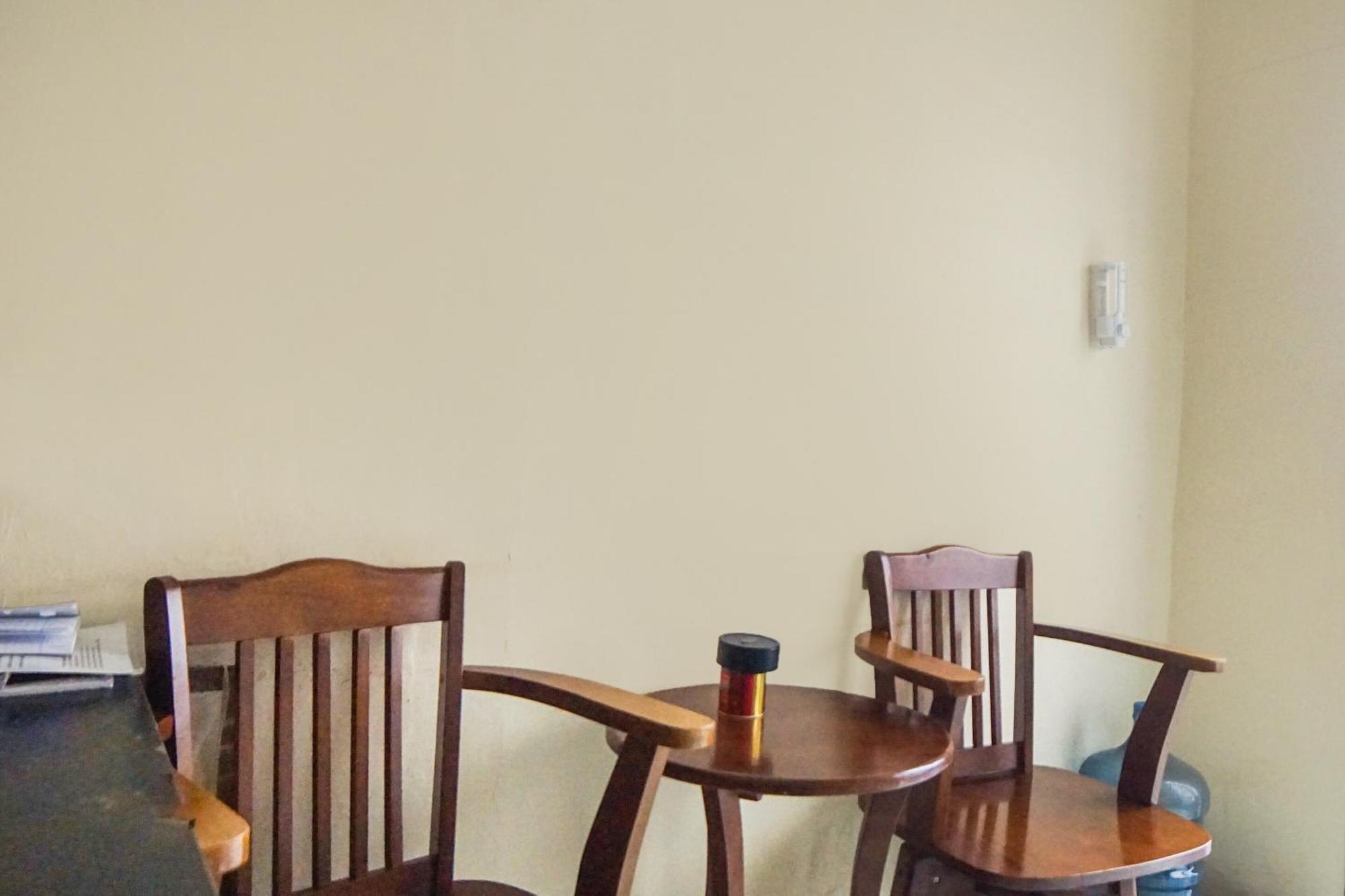 Oyo 92076 Sky Residence Cengkeh Medan Luaran gambar