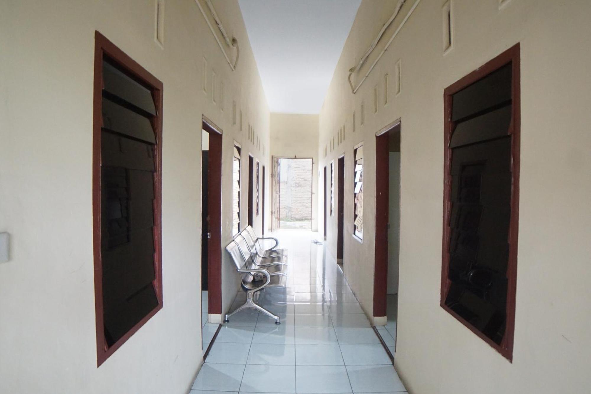 Oyo 92076 Sky Residence Cengkeh Medan Luaran gambar